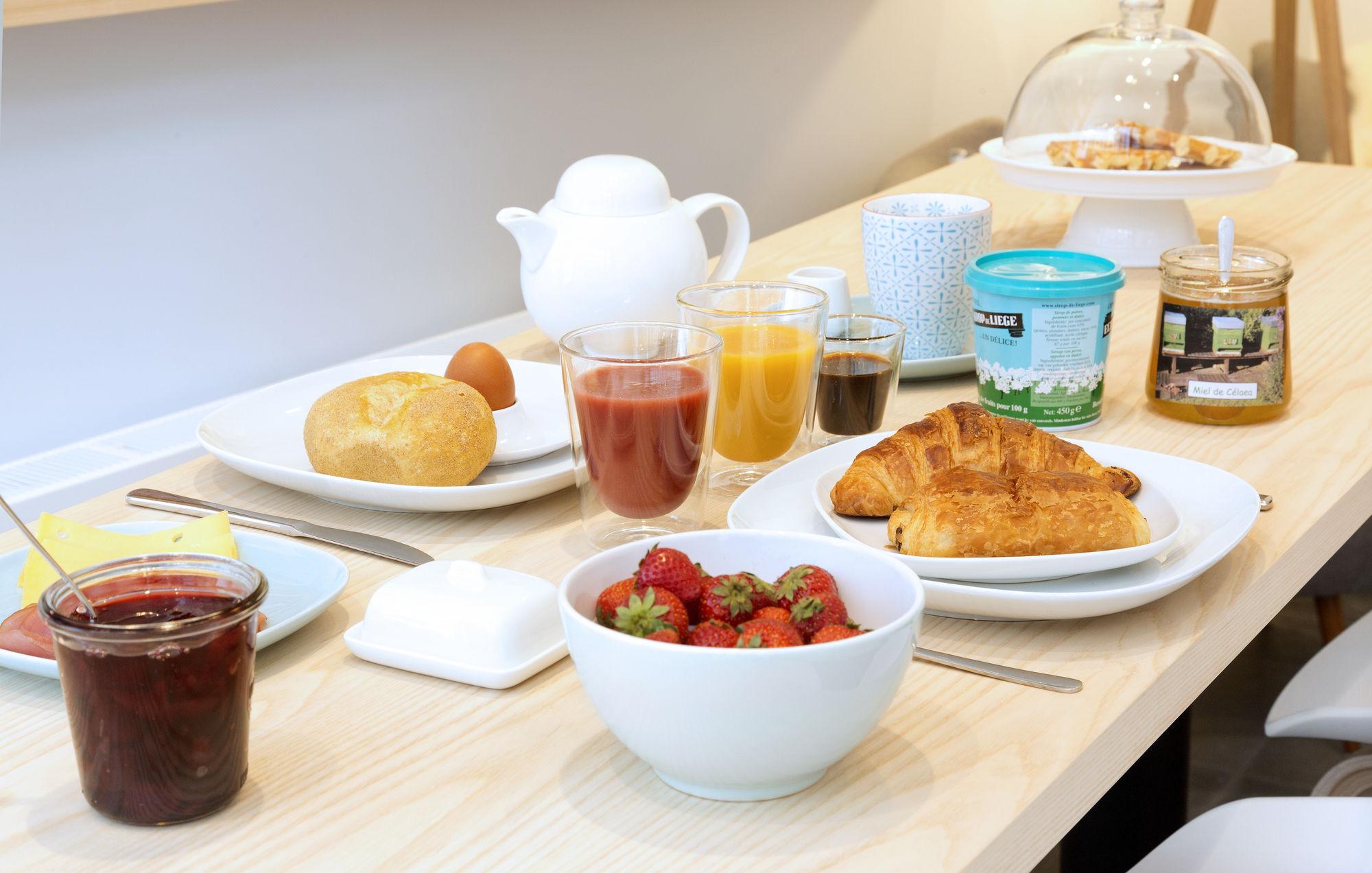 Happy Guesthouse - Grand Place Brussels Luaran gambar